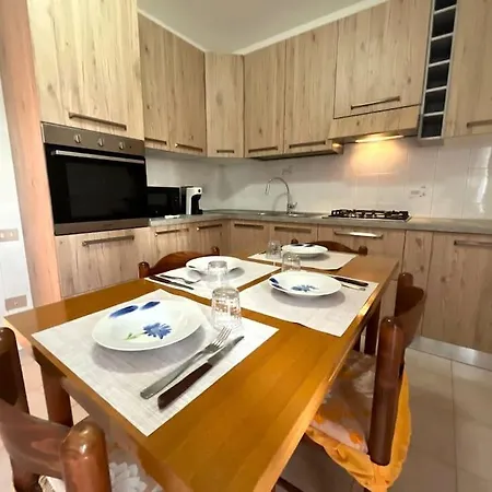 Bright House, 5min From Nora Сasa de vacaciones *